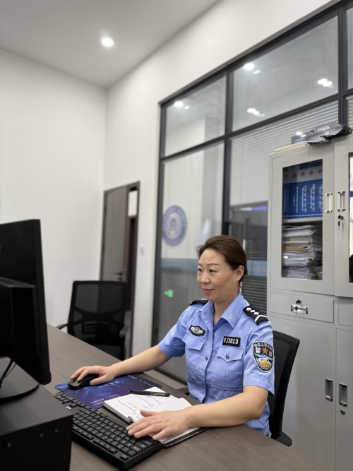 苏方梅