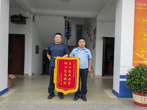 40ac8a0abf668d0b510f61cd7036d59c_compress(1) 40ac8a0abf668d0b510f61cd7036d59c_compress(1)