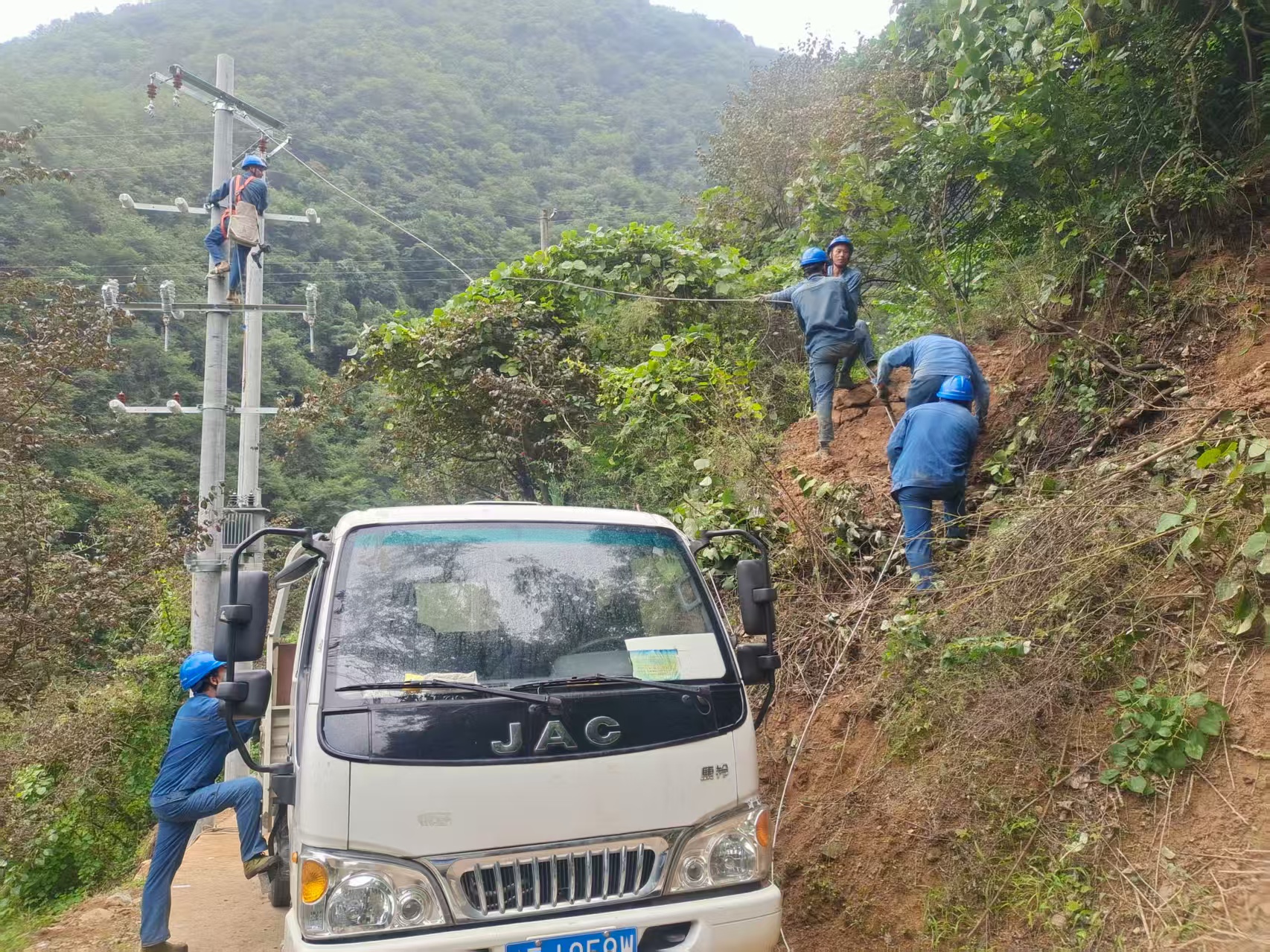 微信图片_20250926105421_595_63 微信图片_20250926105421_595_63