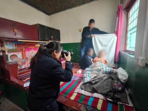 f9bd67780bf6a42e324a7bbff86469d_副本 f9bd67780bf6a42e324a7bbff86469d_副本