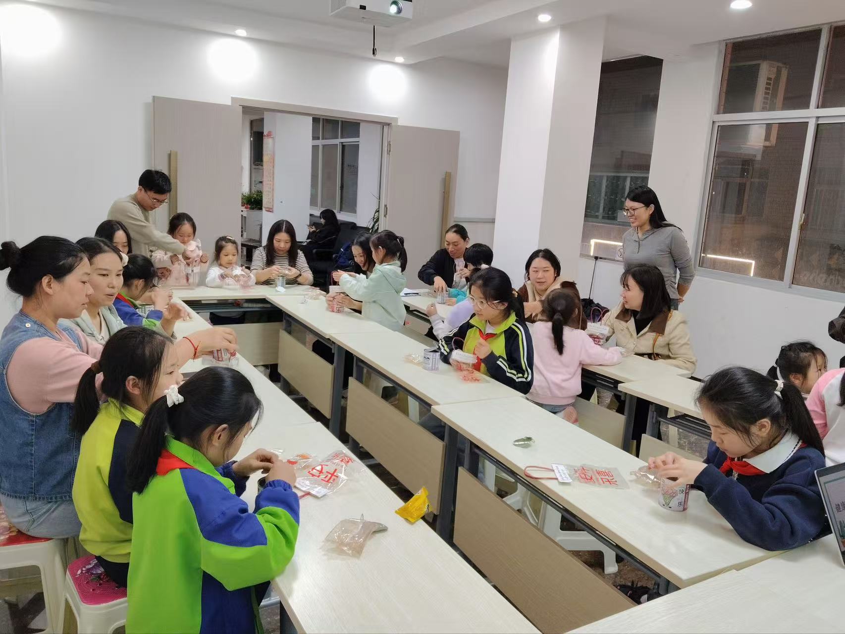 微信图片_20251016104050_1465 微信图片_20251016104050_1465