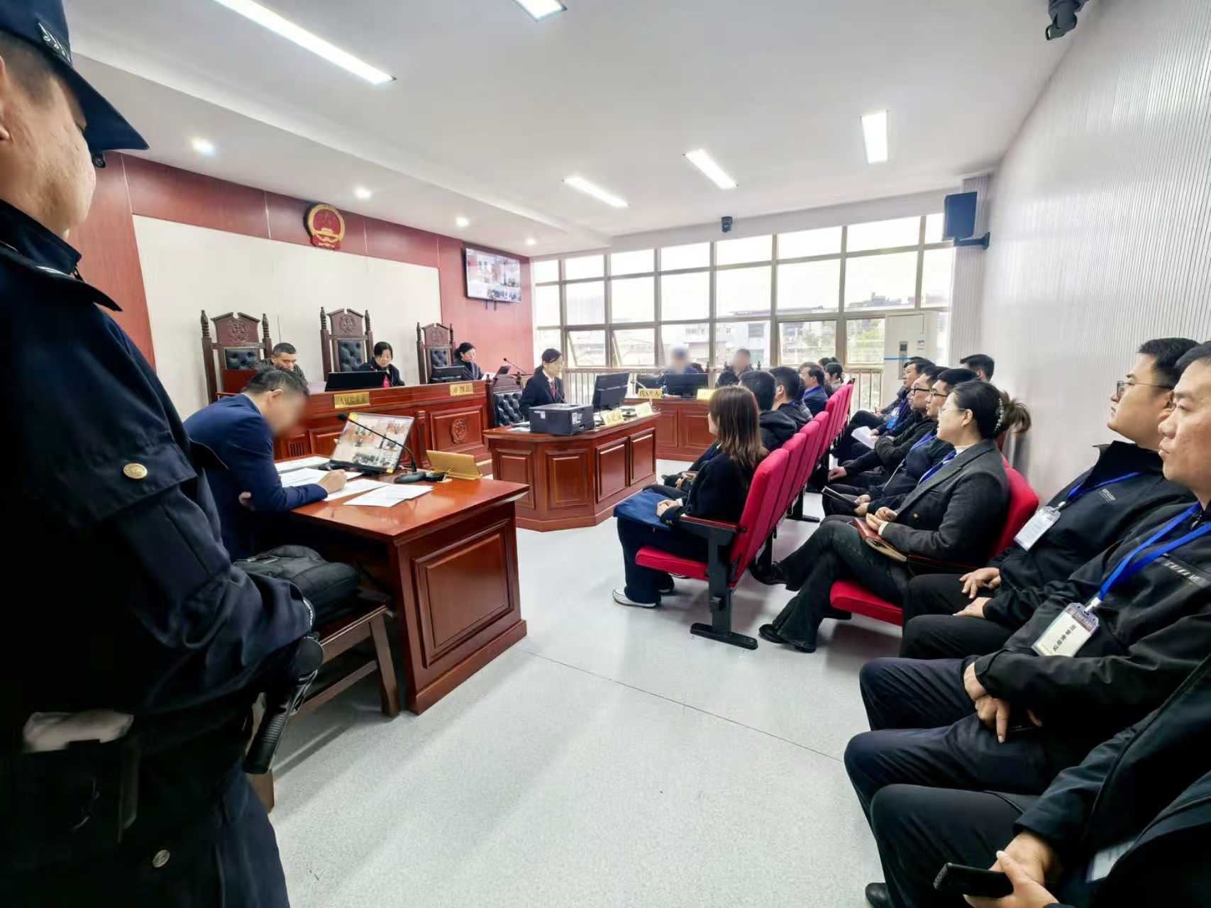 微信图片_20251022145556 微信图片_20251022145556