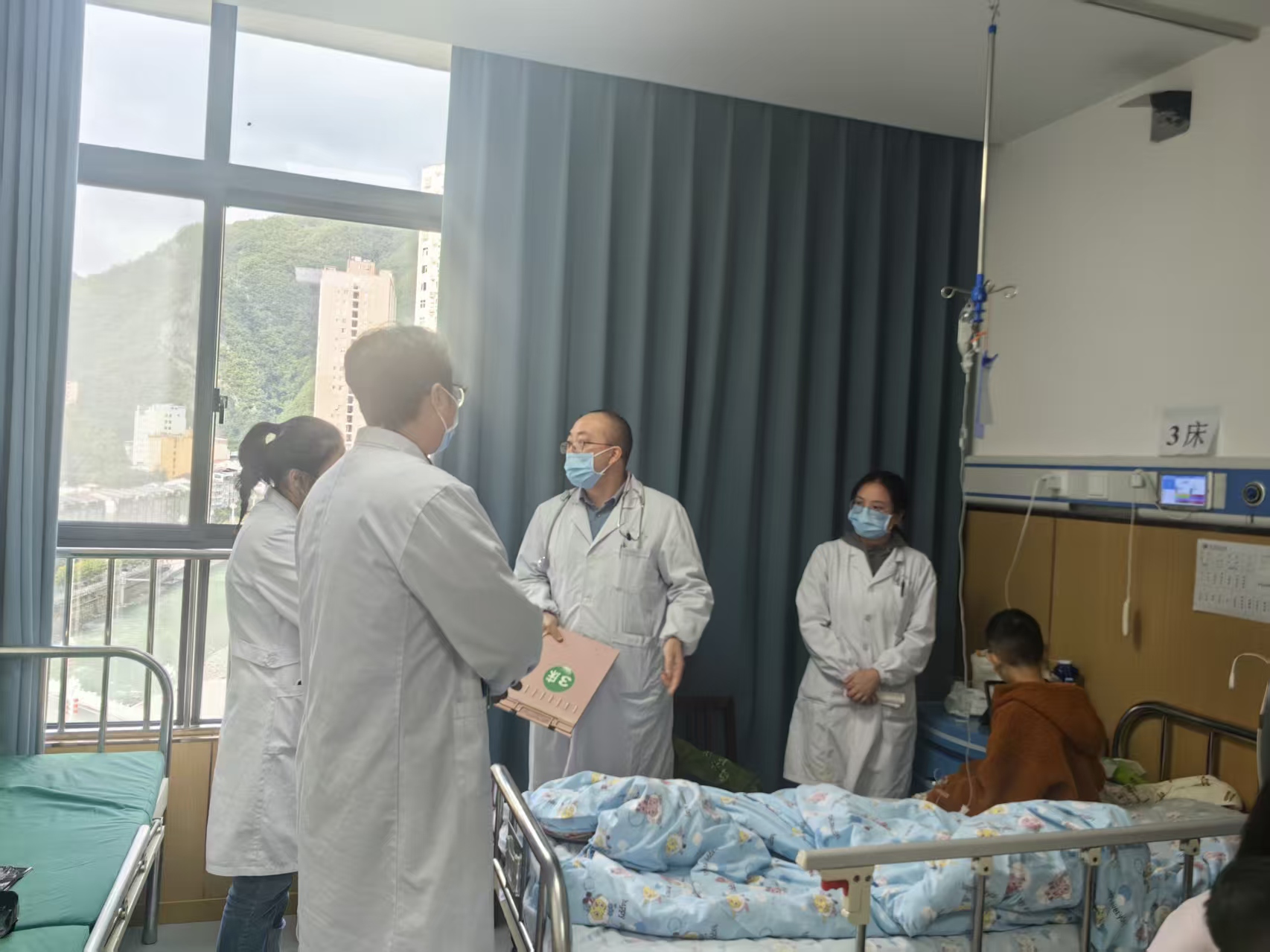 b2fb348c3703808686229d8c5f381636