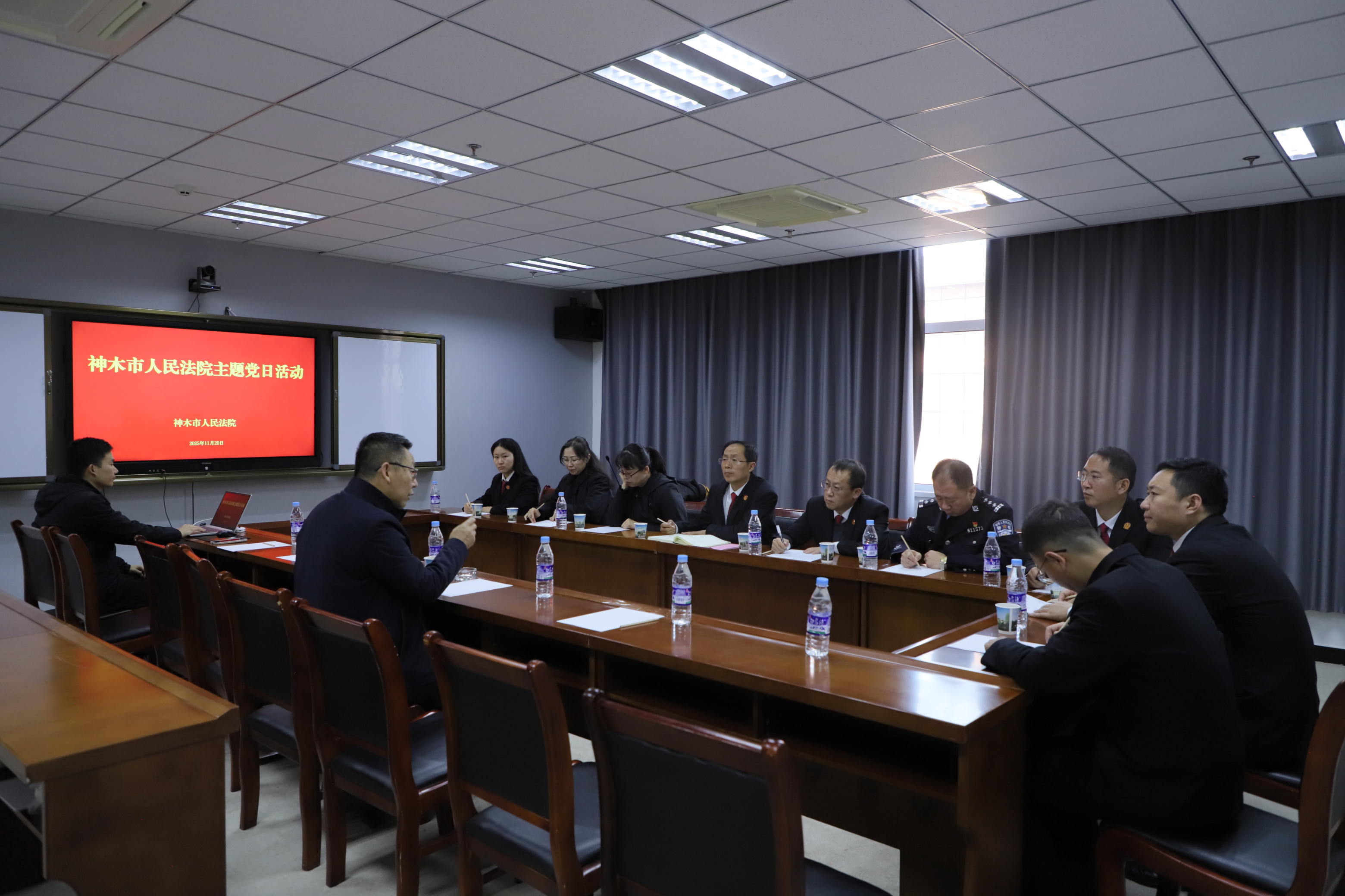 党建“红”引领环资“绿”——神木市人民法院积极探索“党建+环资审判”新路径