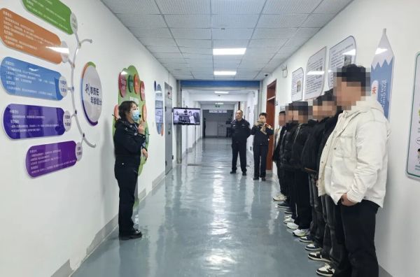 金盾护苗 | 沉浸式法治教育课走进拘留所 让法治信仰根植少年心间