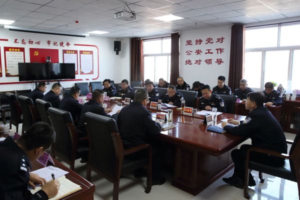 甘泉公安：“金盾护苗”在行动 用心守护“少年的你”