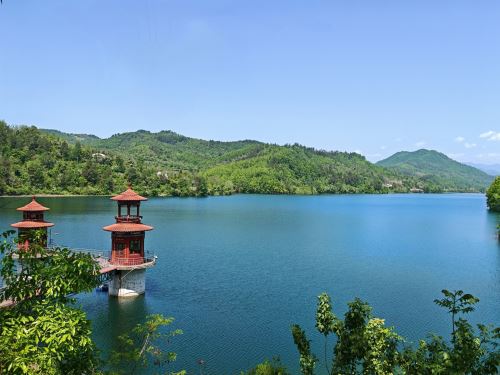 汉阴：河湖长制护航 碧水安澜惠民生