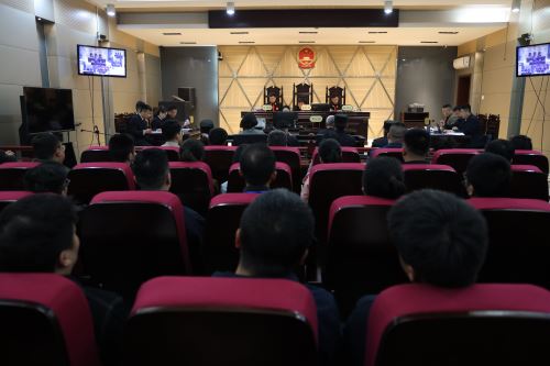 以庭为课 以审为警——甘泉法院把职务犯罪庭审变成廉政教育“公开课”