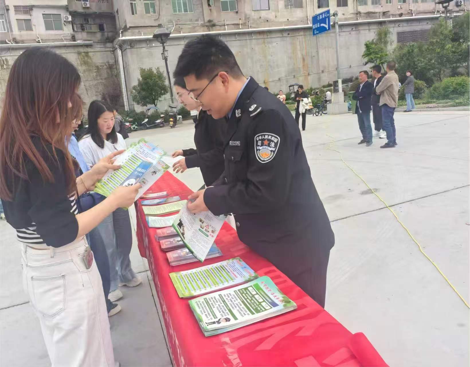 微信图片_20260509102018_4_165 微信图片_20260509102018_4_165
