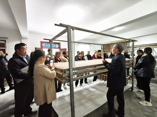交流学习蚕桑经验 交流学习蚕桑经验