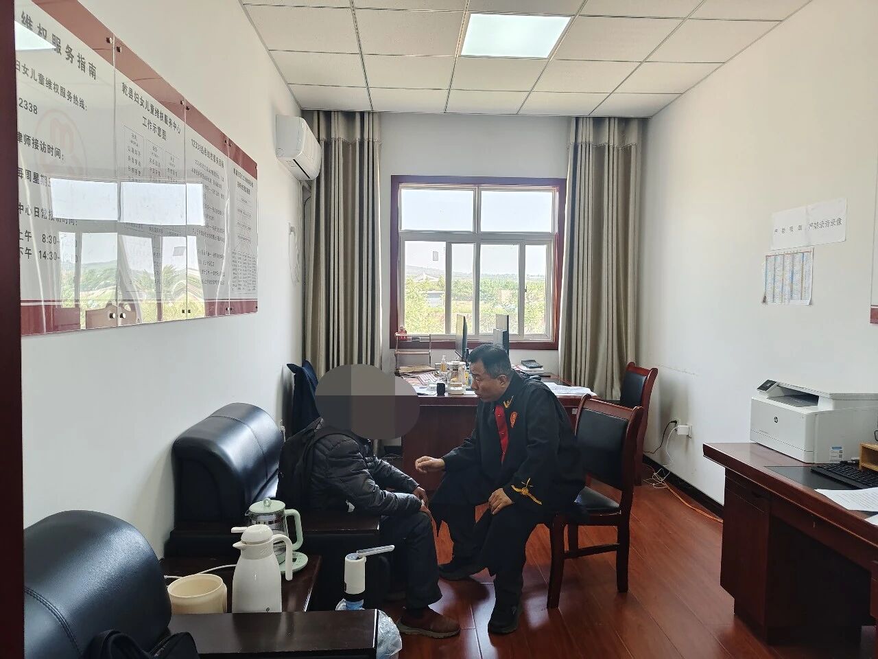 乾县法院：温情司法纾心结 用心守护银发晚年