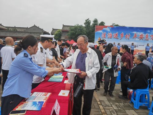 深耕专题普法宣传 筑牢平安法治根基——韩城市公安局多措并举开展月度主题普法宣传活动