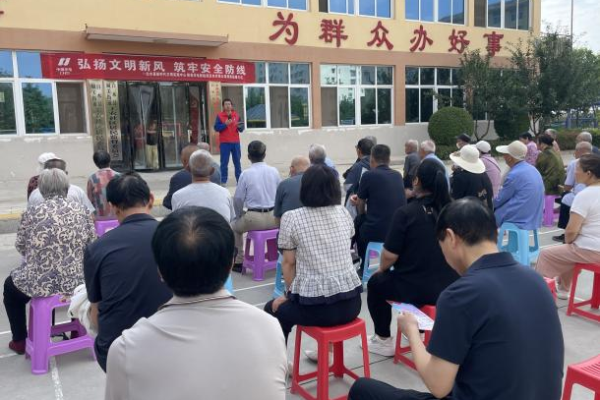  白水县城关街道：传民俗送温暖 讲安全护平安