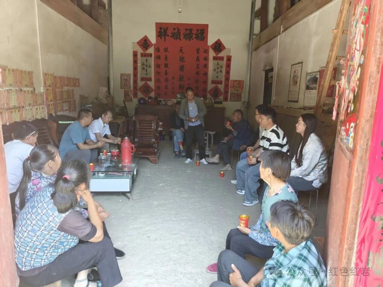 柞水县红岩寺镇：“三资”管理给老百姓吃了“定心丸”