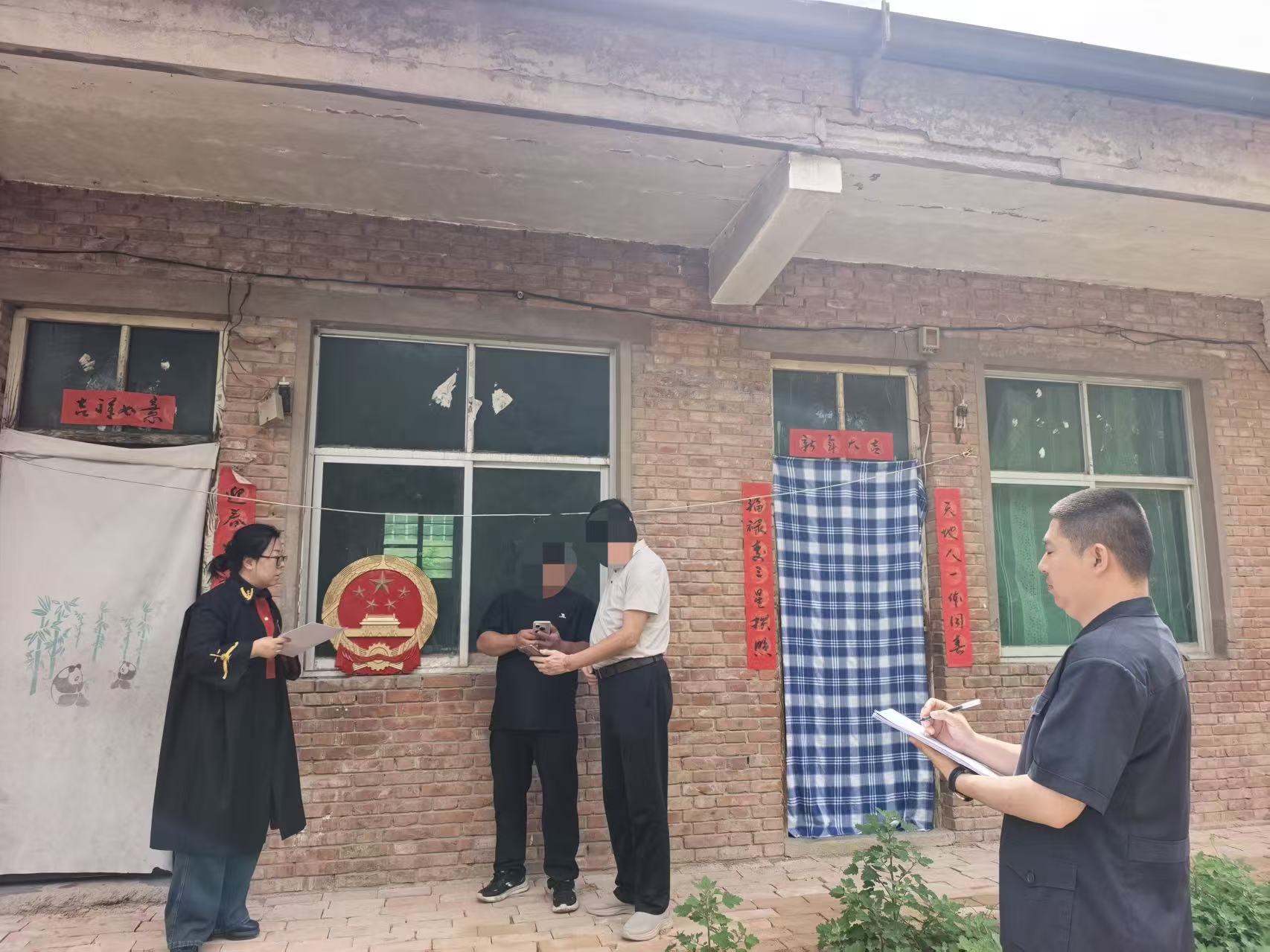 6050元当庭付清！甘泉法院“车载法庭”开进乡村解“肥”愁