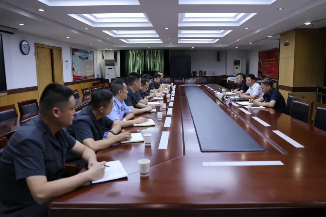 咸阳中院召开新任职干部任前集体谈话会